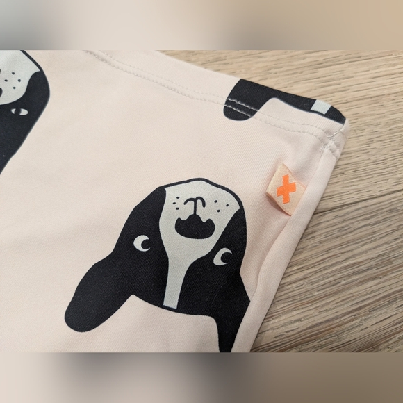 8Y Tiny Cottons French bulldog pattern 🐶 swim rash guard Long sleeves - Picture 5 of 7